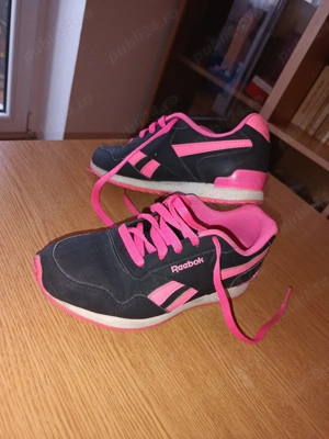 Adidași Reebok mărimea 33