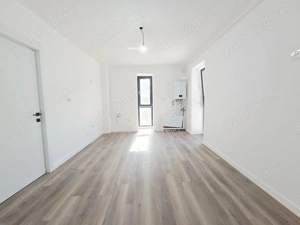 Apartament cu potențial pentru spațiu comercial sau birou - imagine 2