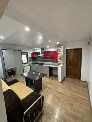Apartament  Deal  2 camere   decomandat  - imagine 2