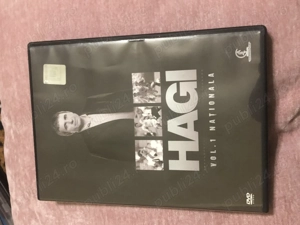 Colecție DVD-URI cu fotbaliști și meciuri de fotbal din istoria clubului Steaua București 