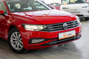 Volkswagen Passat Variant Business 2.0 TDI Dsg BlueMotion - imagine 2