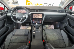 Volkswagen Passat Variant Business 2.0 TDI Dsg BlueMotion - imagine 19