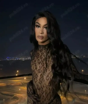 Karina Top transgender! XXL Stăpână ta 