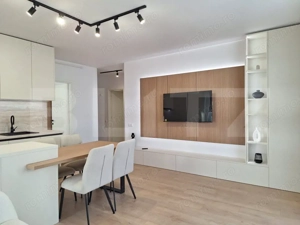 Apartament lux 2 camere 56 mp, terasa 25 mp, etaj intermediar, garaj, Eroilor - imagine 2