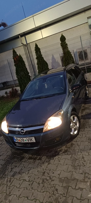 Vând Opel Astra h 1.4 benzina GPL - imagine 2