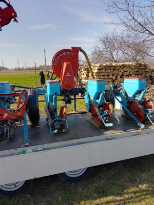 Semanatoare porumb monosem pneumatică  Met erbicidat RAU 300 l - imagine 2