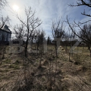 Casa si teren in Ocnita  - imagine 2