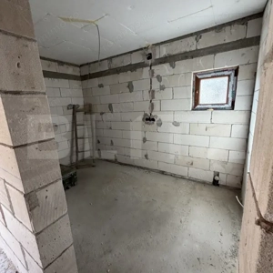 Casa si teren in Ocnita  - imagine 5