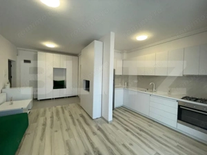 Apartament luminos, modern 2 camere, 42mp, balcon generos, parcare, zona Cetatii