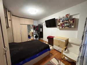 Vand apartament 3 camere decomandat et1 - imagine 5