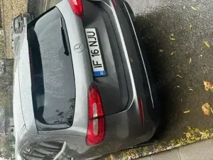 Vând Mercedes-Benz B-Class B180d - imagine 2