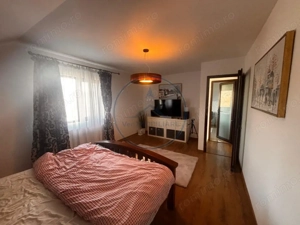 Casă spațioasă cu 3 dormitoare, două terase și două fronturi–15 km de Bistrita - imagine 19