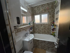 Vand apartament 3 camere decomandat et1 - imagine 11