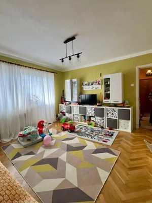 Acasa nu doar un apartament: 3 camere renovat - Zona Sagului