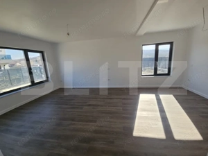 Vila de lux cu 4 camere in Tomesti  - imagine 4