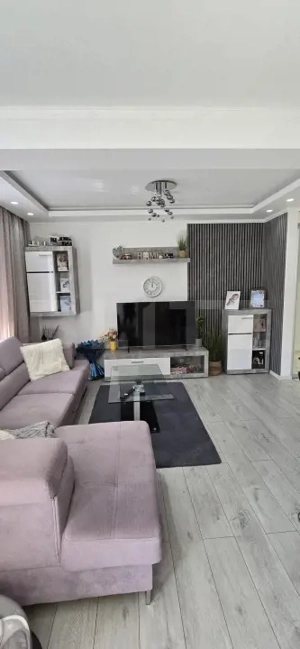 Apartament premium 3 camere, 2 băi, Subcetate, 72 MP| garaj subteran + parcare  - imagine 3