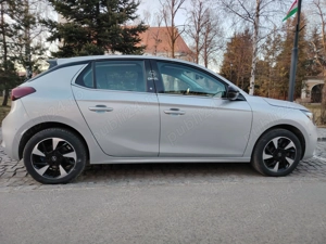 Opel Corsa F Electric model 2023 Autonomie de la 350 km - imagine 3
