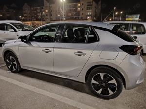 Opel Corsa F Electric model 2023 Autonomie de la 350 km - imagine 6