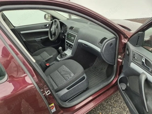 skoda Octavia 1.6 tdi 4x4 - imagine 4