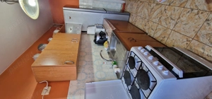 Dau în chirie apartament cu 2 camere în Dâmbu - imagine 9