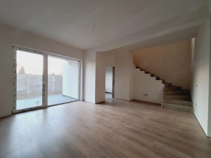 Comision 0%. Casa in Braytim. La asfalt. Bucatarie inchisa. 3 dormitoare.