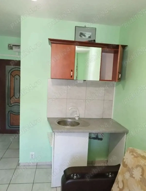 Podul de Piatra - garsoniera cu baie din constructie - imagine 2