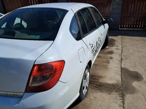 Renault symbol 2012 - imagine 3