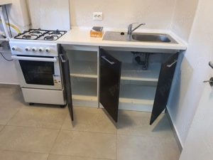 Ofer garsoniera spre inchiriere