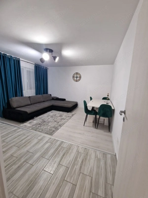 Apartament 2 camere de închiriat Apărătorii Patriei