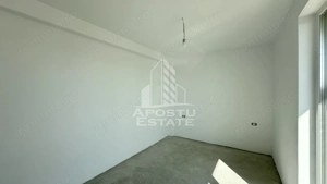 Apartament de vanzare cu 4 camere, etajul intai, Dumbravita - imagine 4