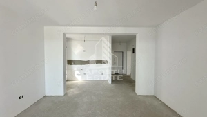 Apartament de vanzare cu 4 camere, etajul intai, Dumbravita