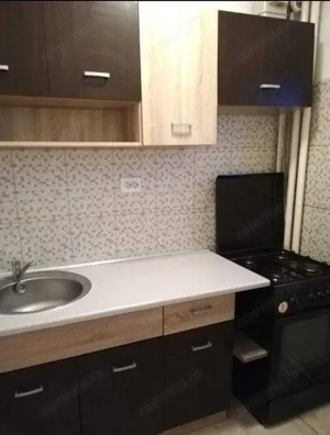 Apartament 3 camere de închiriat Apărătorii Patriei - imagine 5