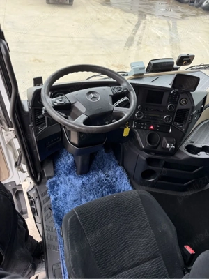 Mercedes Actros MP4 1845 - imagine 4