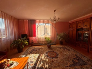 Casă 360 mp + Restaurant închiriat, teren 1000 mp - imagine 8