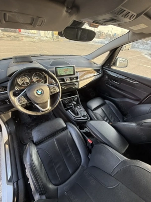 Vand BMW Seria 2, 7 locuri, 220d xDrive, 191 CP, Sport-Automata, Luxury Line, plafon panoramic - imagine 7