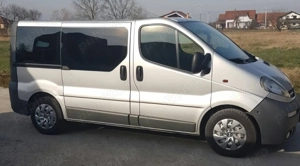 Căutăm un șofer responsabil și serios pentru transportul copiilor cu microbuz de 9+1 locuri