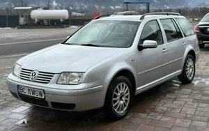 Volkswagen Bora Break 1.6i - imagine 2