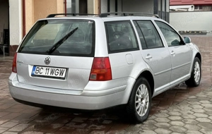 Volkswagen Bora Break 1.6i - imagine 3