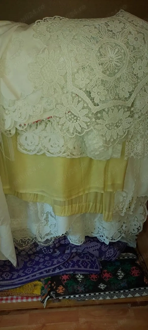 Vand broderii facute manual