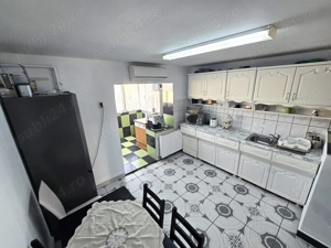 Apartament 3 camere decomandat | Micro 17 - Strada Lucernei - imagine 2