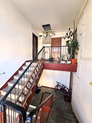 Apartament 3 camere decomandat | Micro 17 - Strada Lucernei - imagine 10