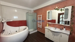 Vilă de închiriat în Tărtășești – spațiu generos pentru firmă, birouri , cazare - imagine 5