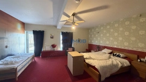 Vilă de închiriat în Tărtășești – spațiu generos pentru firmă, birouri , cazare - imagine 9