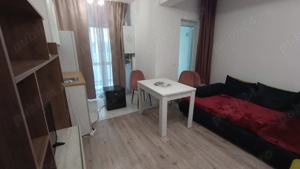 Apartament 3 camere cu 2 bai, terasa, gradina și parcare - imagine 2