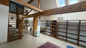 Vilă de închiriat în Tărtășești – spațiu generos pentru firmă, birouri , cazare - imagine 15