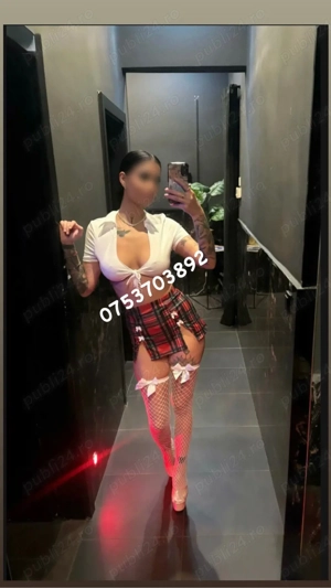 !!! Brunetă de luxxx !!!