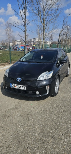 Toyota prius hibrid  - imagine 4