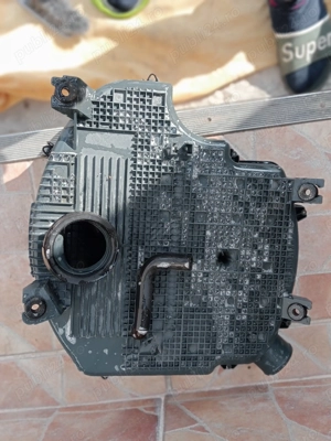 Carcasa filtru aer Logan 1.4 - imagine 4