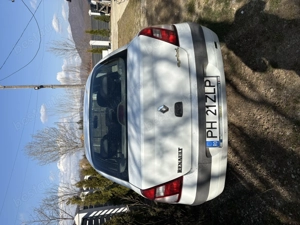 Renault symbol 1.4 Benzina - imagine 7