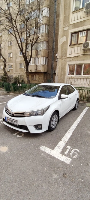 Toyota Corolla 1.6 2014 de vânzare  - imagine 3